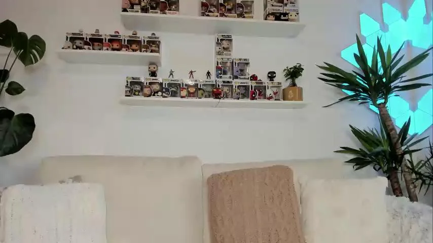 _redxxxvelvet_ Cam Show Recorded 2023-09-15