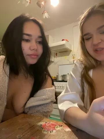 Heiri-seiri Cam Show Recorded 2023-09-18 Bongacams