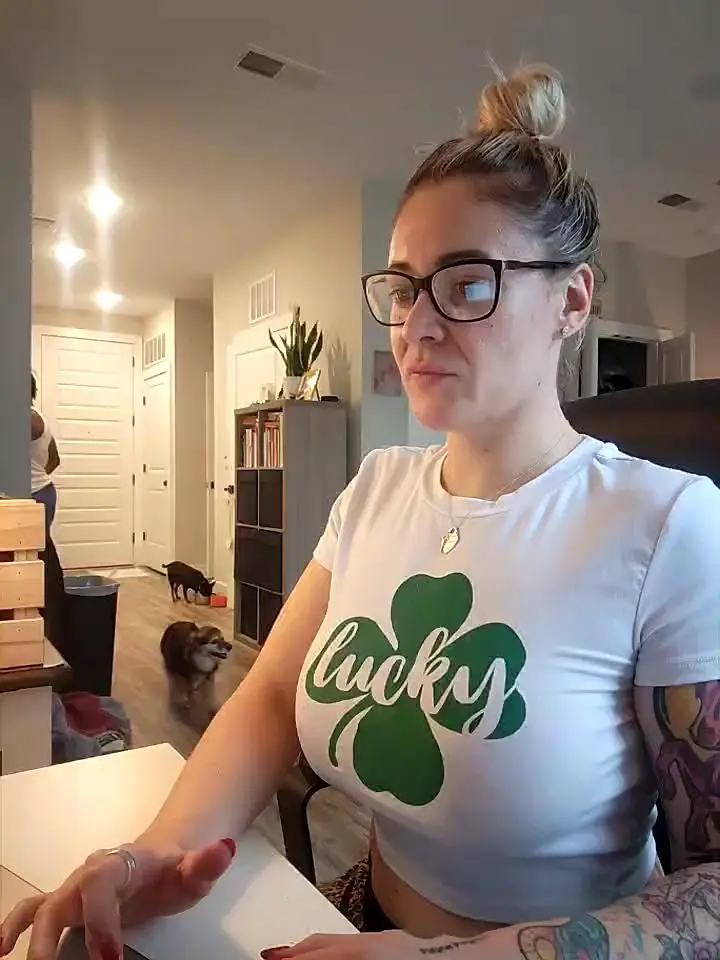 HollyTattoo Cam Show Recorded 2024-01-09