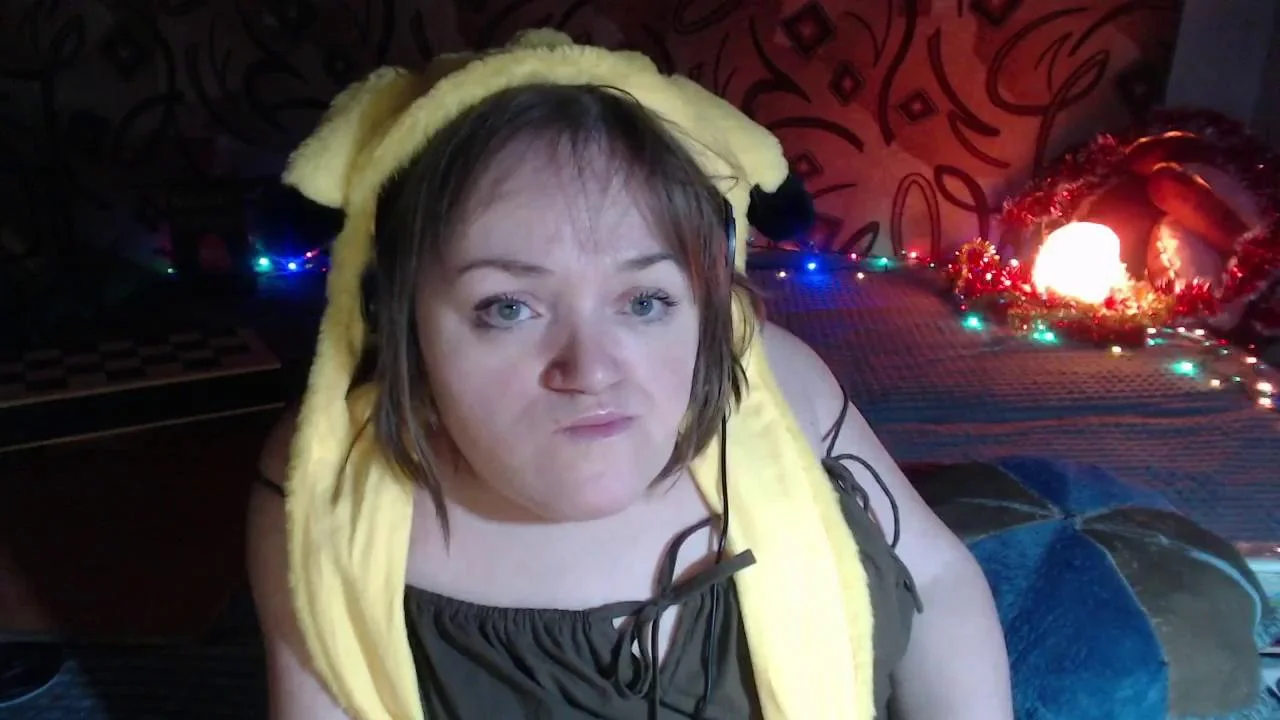 Julia-79 Cam Show Recorded 2024-01-03
