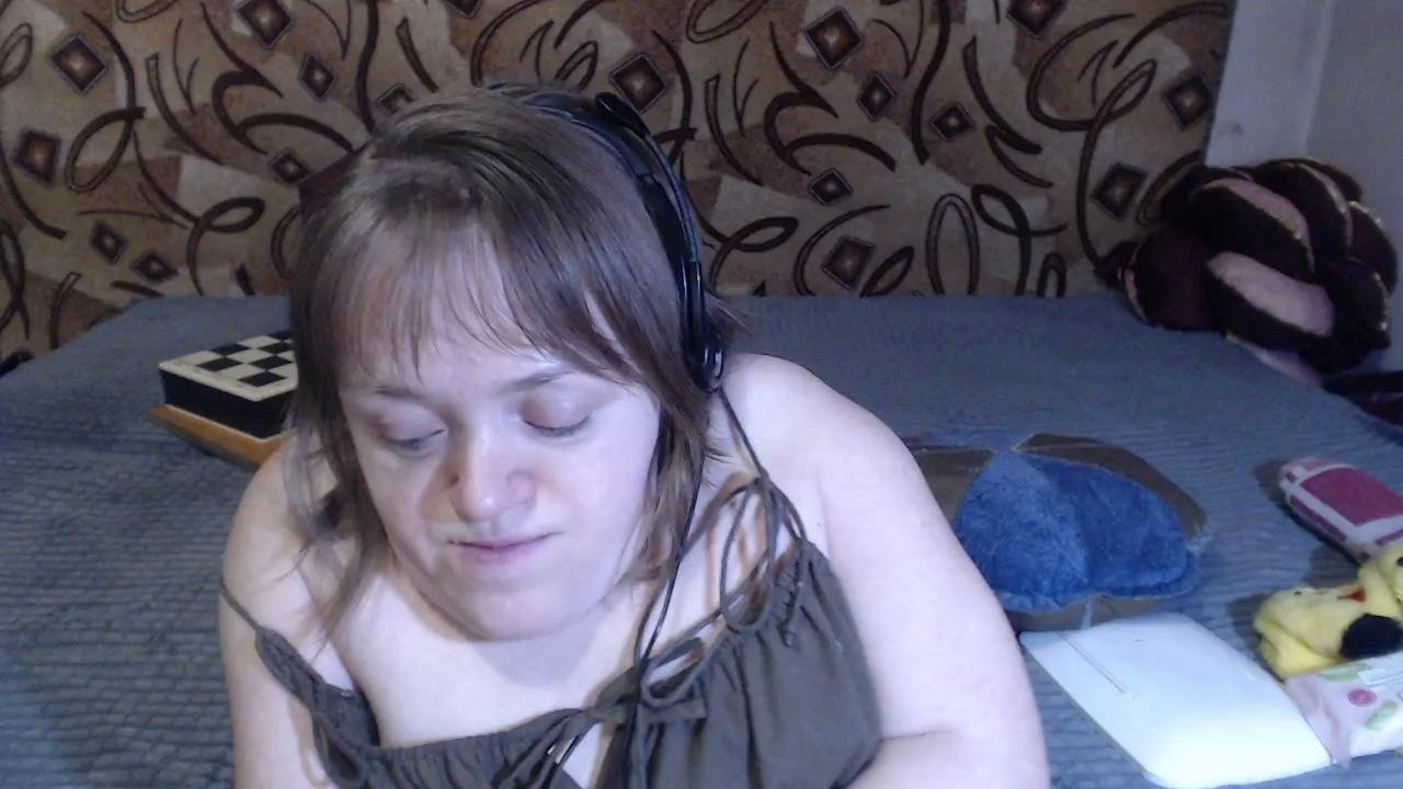 Julia-79 Cam Show Recorded 2024-01-14