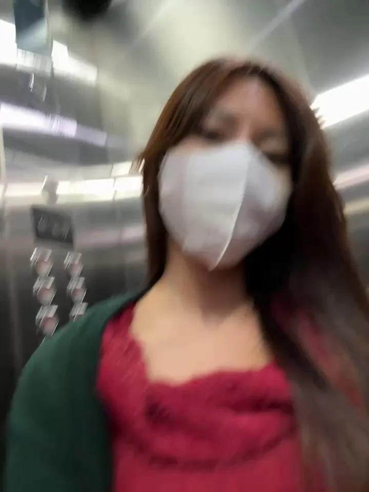 Juny-Lany Cam Show Recorded 2023-12-28