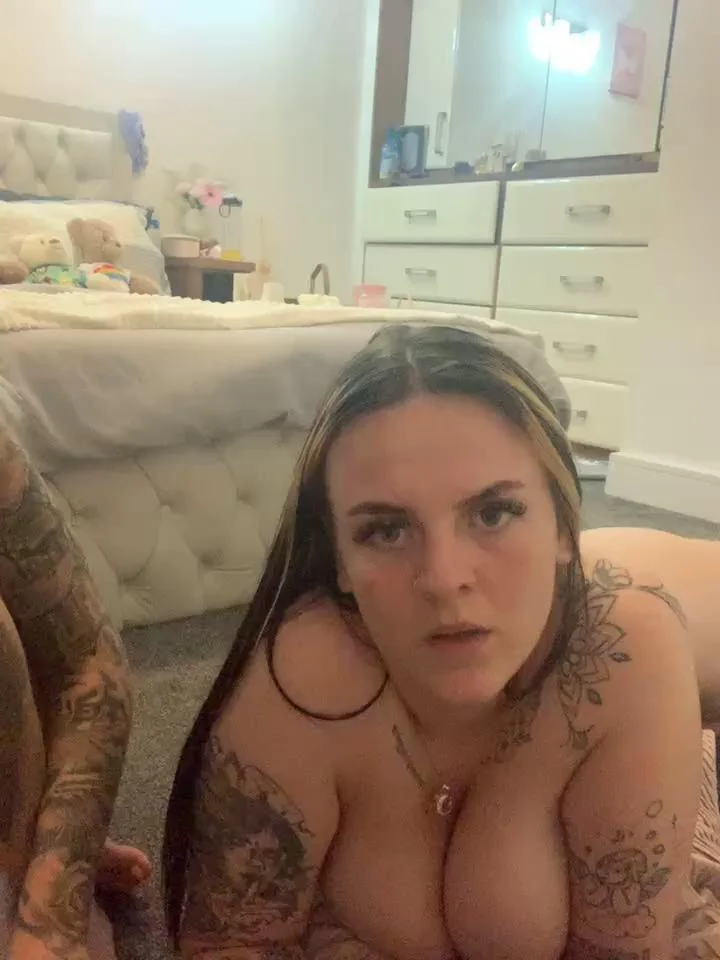 KerriTurner Cam Show Recorded 2024-06-18