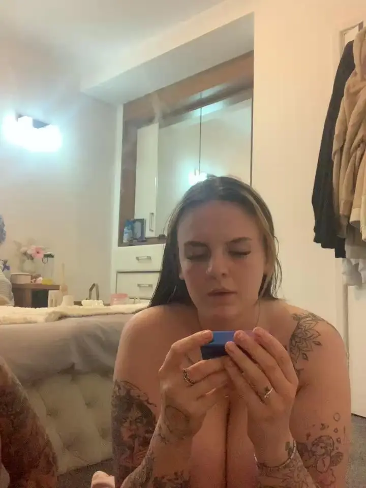 KerriTurner Cam Show Recorded 2024-06-18