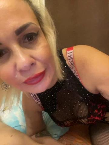 Lady48andBoy27 Cam Show Recorded 2023-09-18 Bongacams