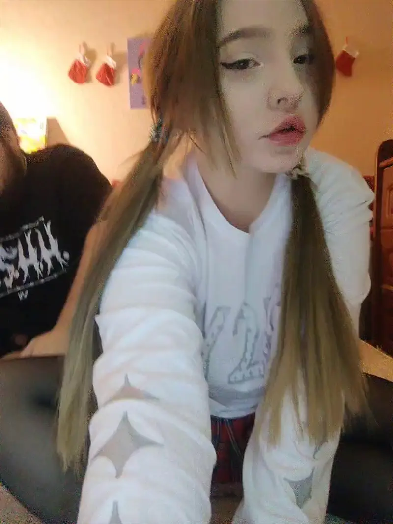 Lilo-Stitch Cam Show Recorded 2024-01-06