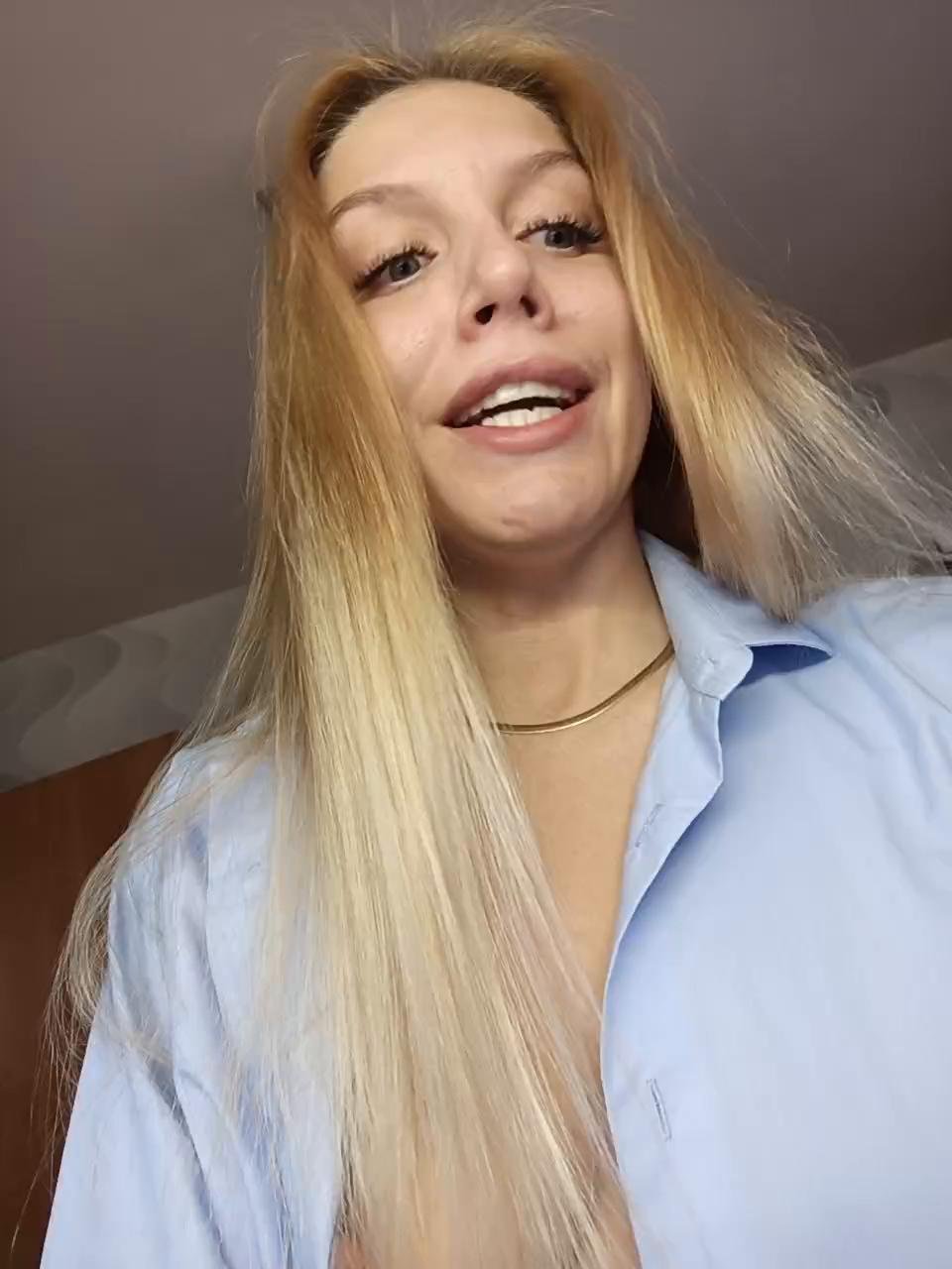 LoveFamilya Cam Show Recorded 2023-12-26