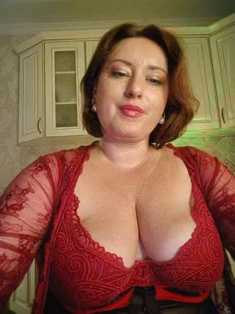 Lustful-mom Cam Show Recorded 2023-09-28 Bongacams