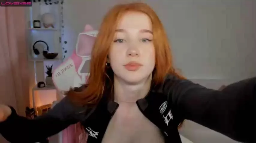 Madeline_jackson Cam Show Recorded 2023-12-15