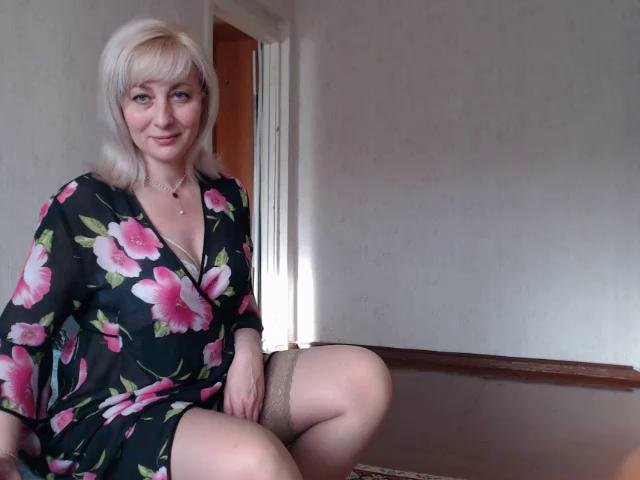 MadinaLyubava Cam Show Recorded 2023-11-20 Bongacams