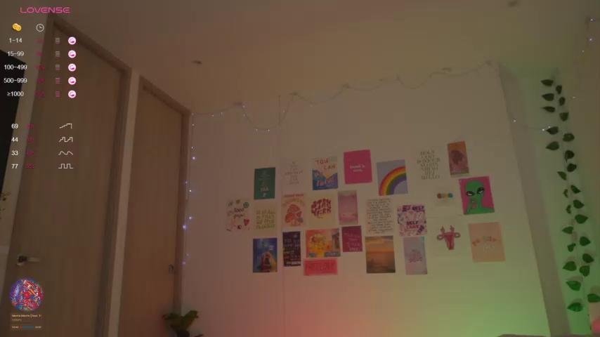 Mila_1 Cam Show Recorded 2023-12-12