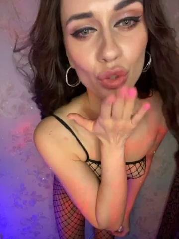 NektarinkaPro Cam Show Recorded 2023-09-18 Bongacams