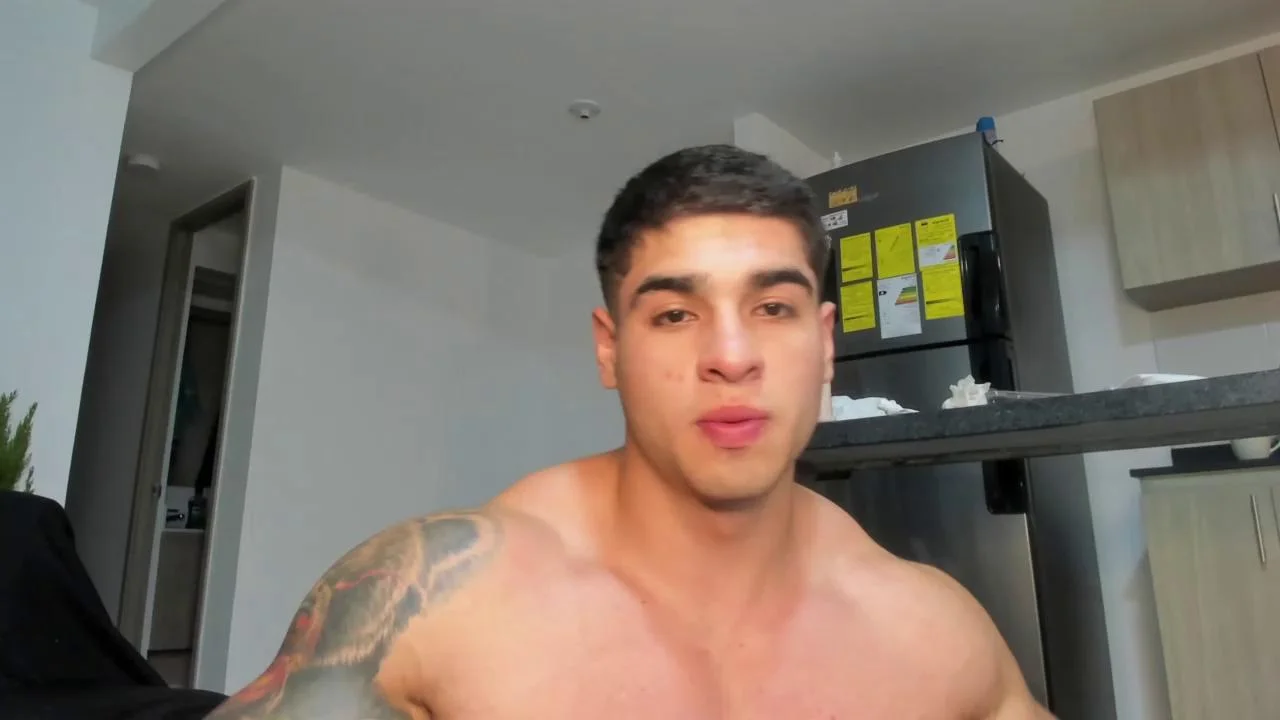 Nicolasmuscle Cam Show Recorded 2024-01-03 Chaturbate