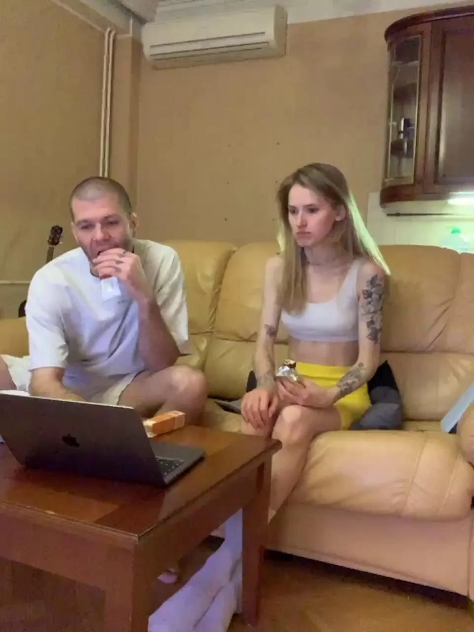 Sexy-Sweets Cam Show Recorded 2024-01-24