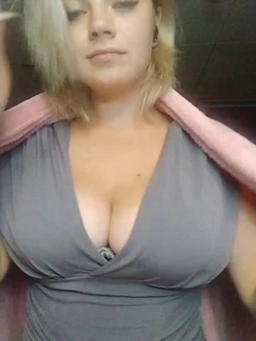 Sweet-Candy88 Cam Show Recorded 2023-10-03 Bongacams