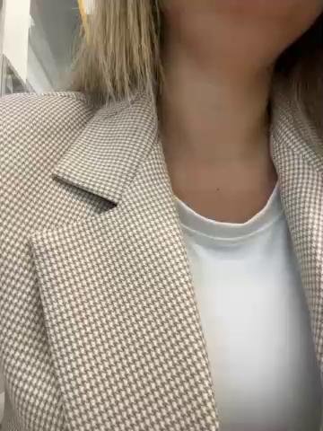 YuliyaLasker Cam Show Recorded 2023-12-12