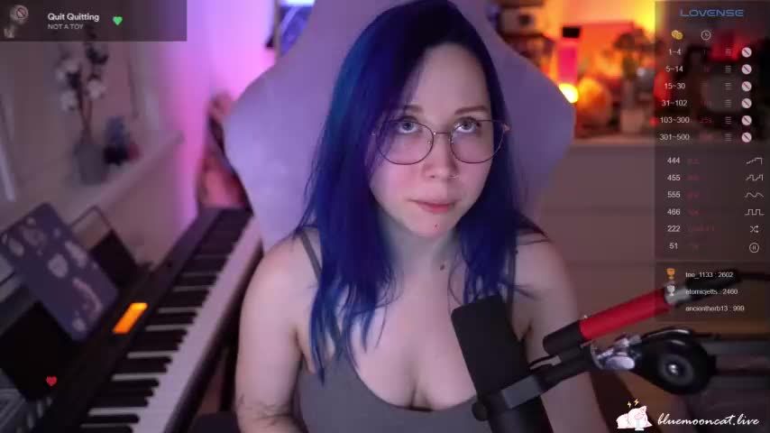 Blue_mooncat Cam Show Recorded 2023-10-31