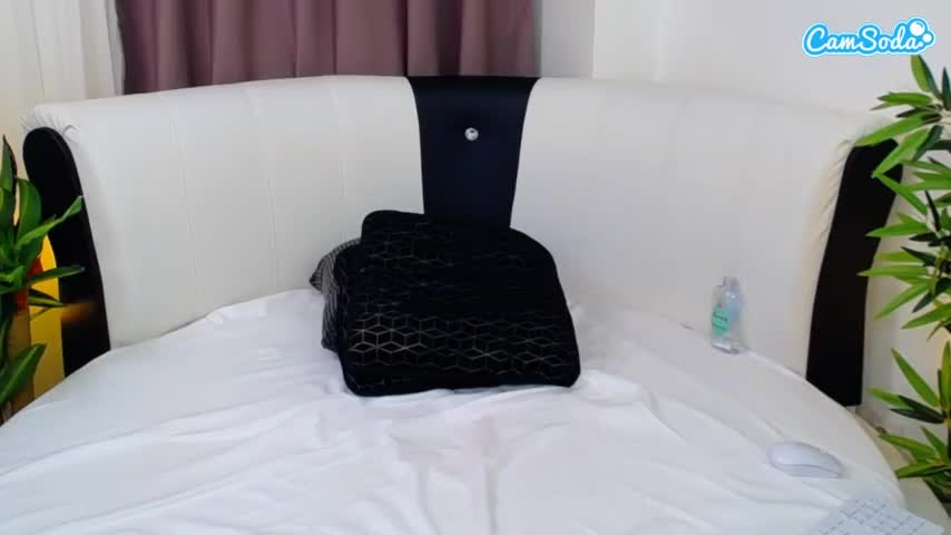 Cynthiaadamss Cam Show Recorded 2023-10-18