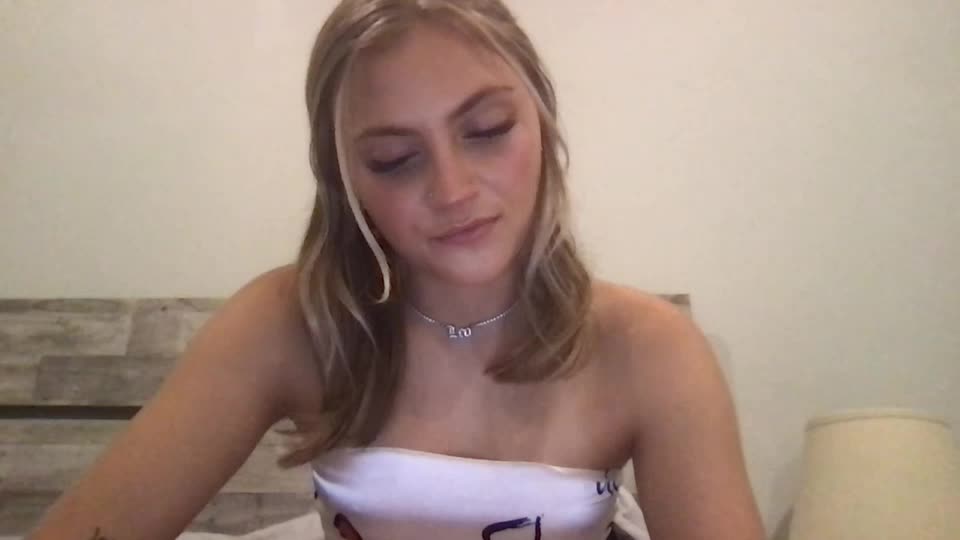 Daisyparkerxo Cam Show Recorded 2023-10-29