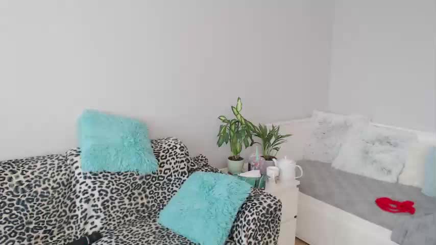 Emerald_kittycat Cam Show Recorded 2023-10-14 Chaturbate