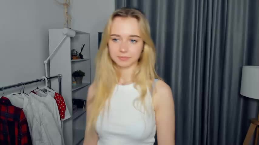 Fresh_cherries Cam Show Recorded 2023-09-18 Chaturbate