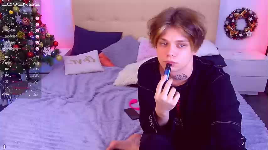 Grace_and_jacob Cam Show Recorded 2023-01-02 Chaturbate