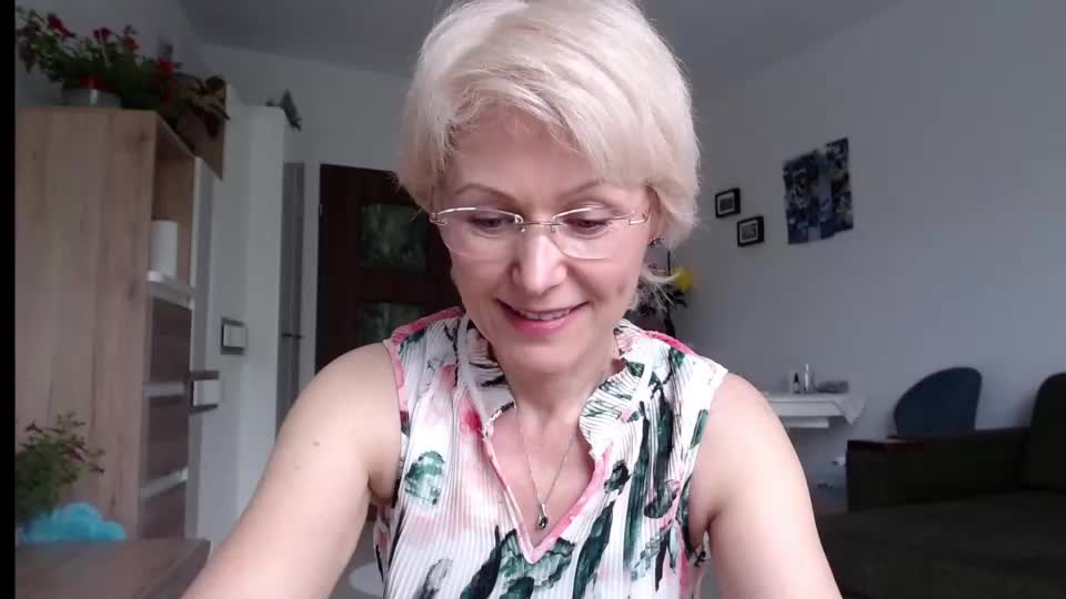 Jasmin18v Cam Show Recorded 2023-04-24 Chaturbate