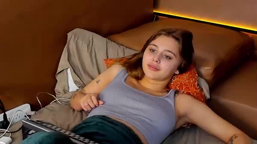 L0ve_sh0w Cam Show Recorded 2023-10-26