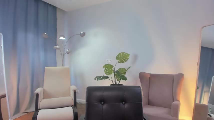 Lilla_my Cam Show Recorded 2023-04-30