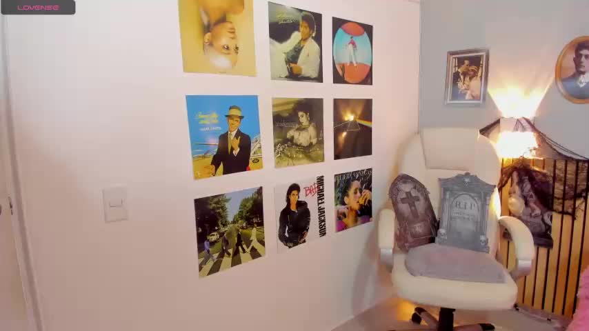 Little_effy18 Cam Show Recorded 2023-10-20