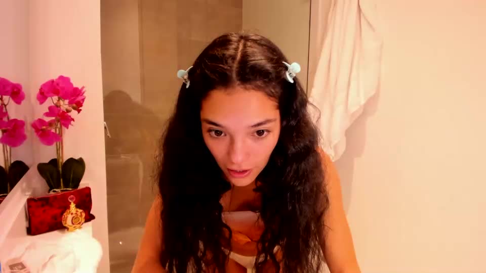 Makayla77 Cam Show Recorded 2022-11-28