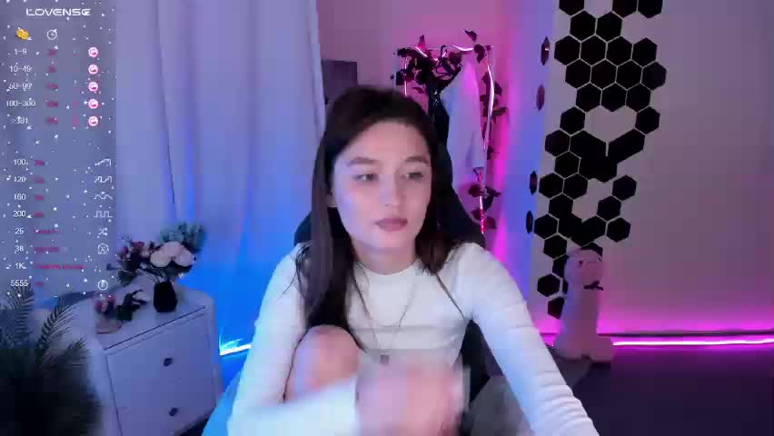 MilaHolter Cam Show Recorded 2023-10-03