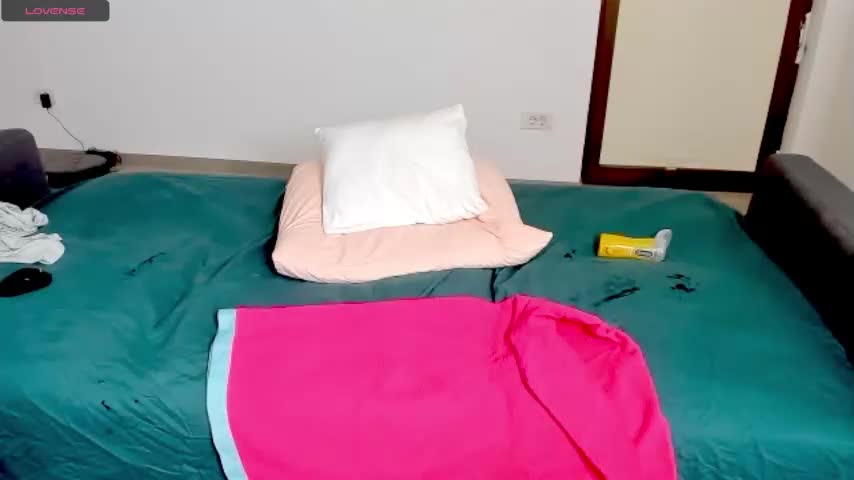 Nicki_thick Cam Show Recorded 2023-09-22 Chaturbate