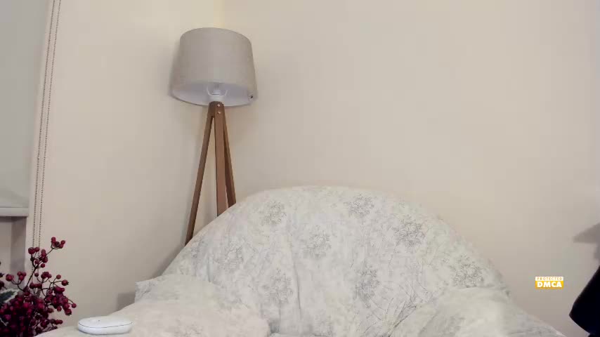 Snowww_white Cam Show Recorded 2023-10-17