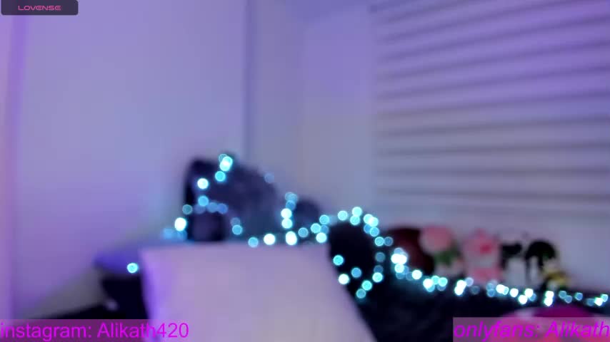 Thecosmicgirl Cam Show Recorded 2023-09-18 Chaturbate