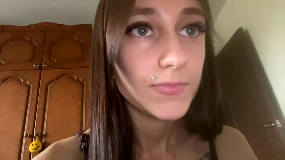 Viktoria9898 Cam Show Recorded 2023-10-23