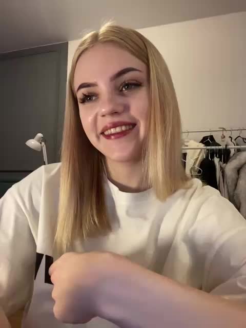 Cuteflores Cam Show Recorded 2025-01-31 Mixdrop