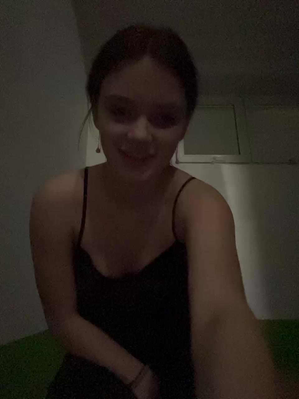 AlodieCrumbls Cam Show Recorded 2025-01-31 Mixdrop