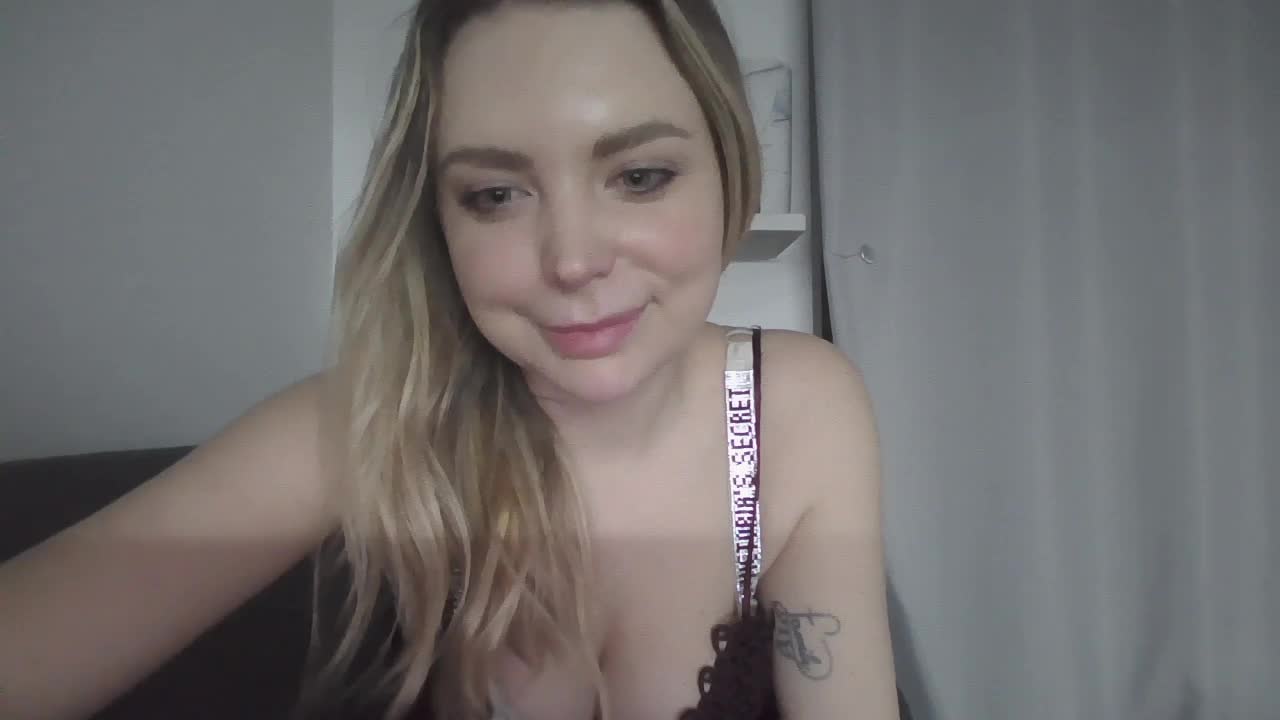 Blondie8853 Cam Show Recorded 2025-01-31 Mixdrop