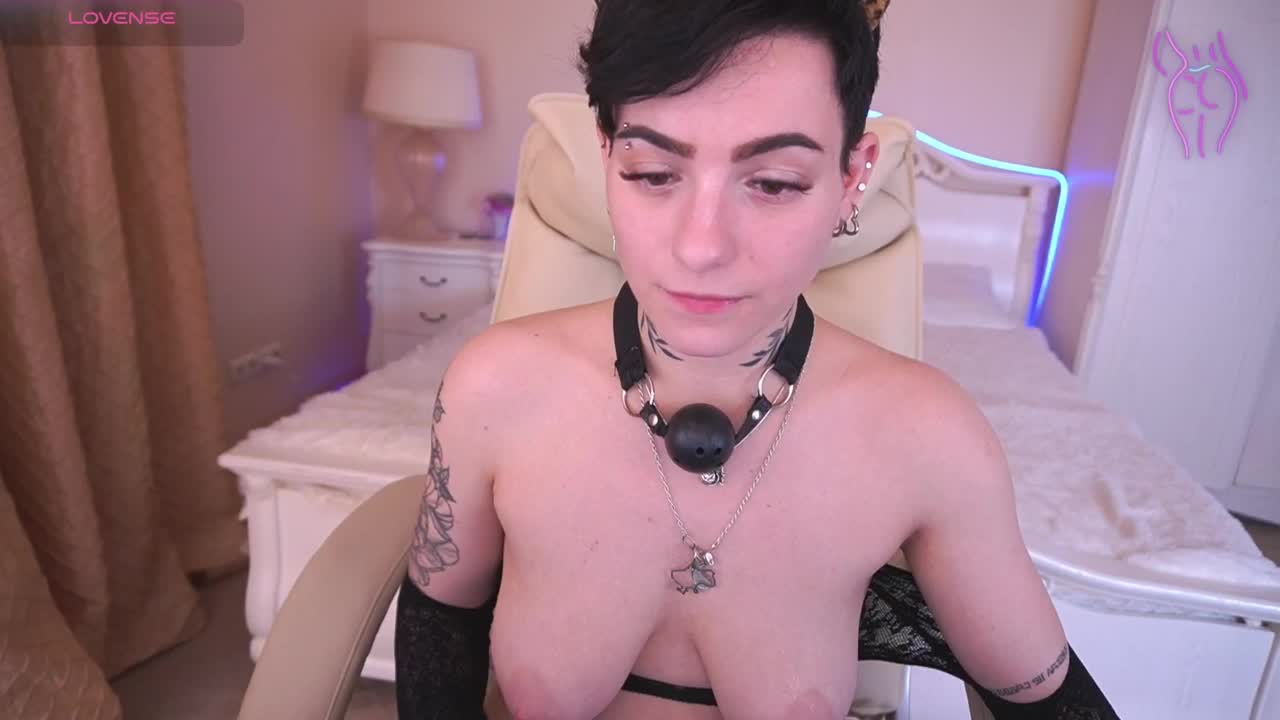 SophiyaStar Cam Show Recorded 2025-02-04