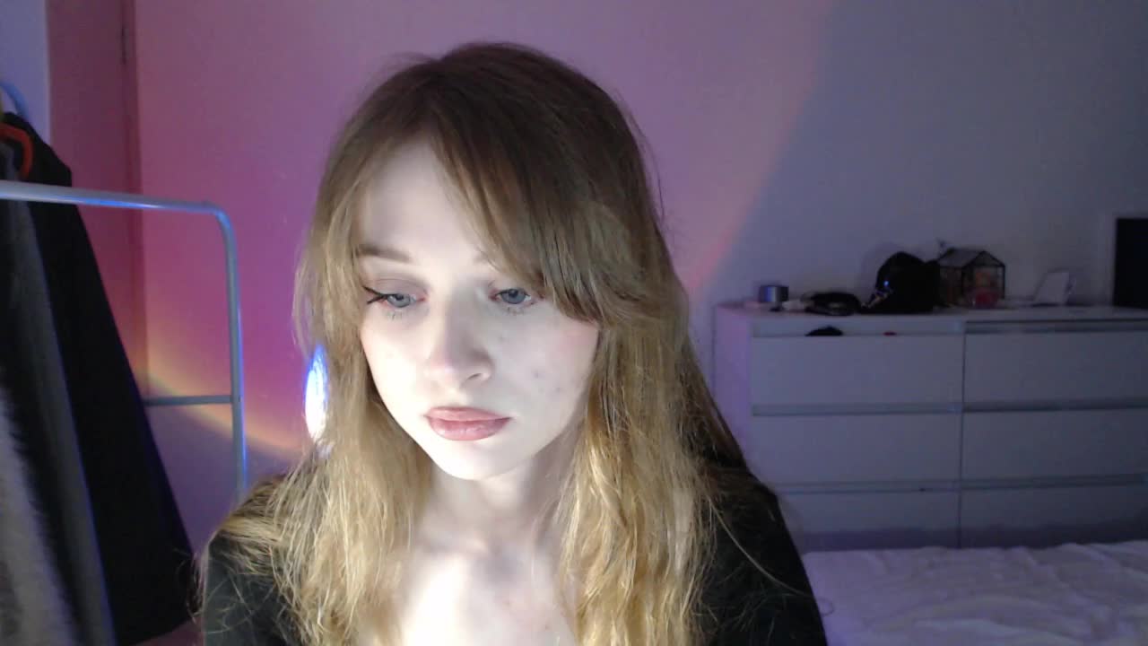 Mnepohuyy Cam Show Recorded 2025-02-05