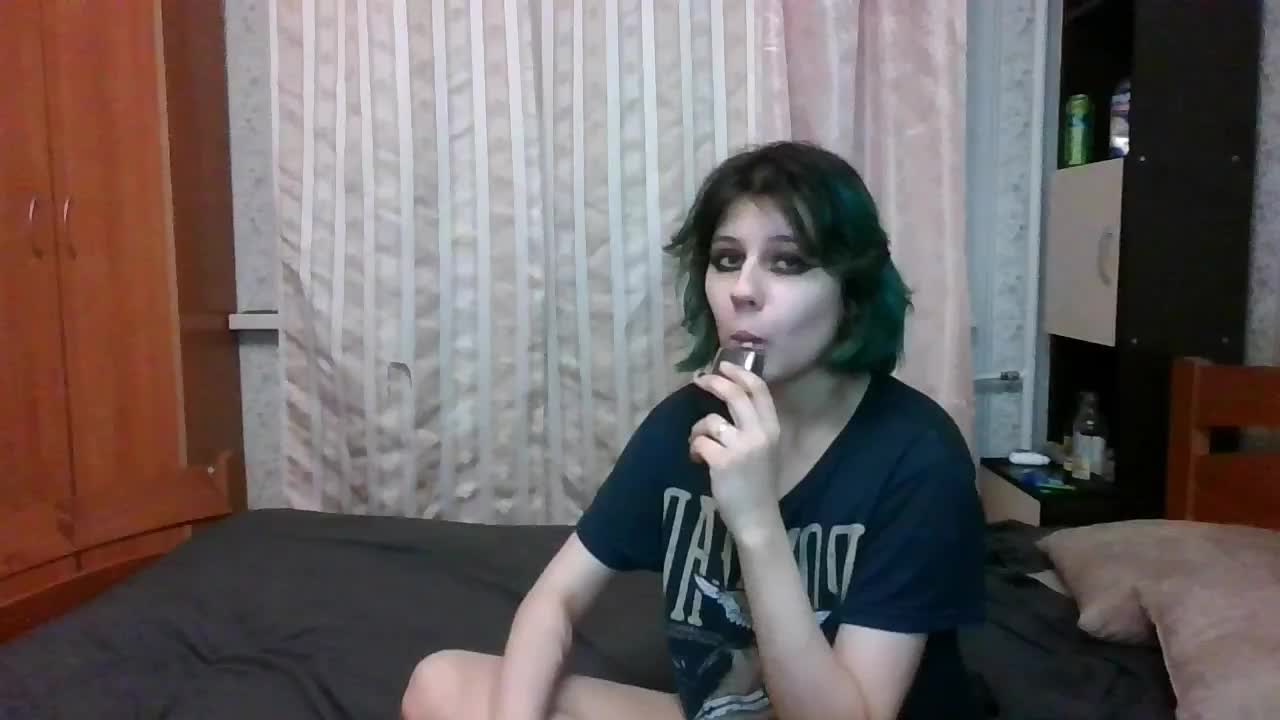 Crystal-Porn-Love Cam Show Recorded 2025-02-06