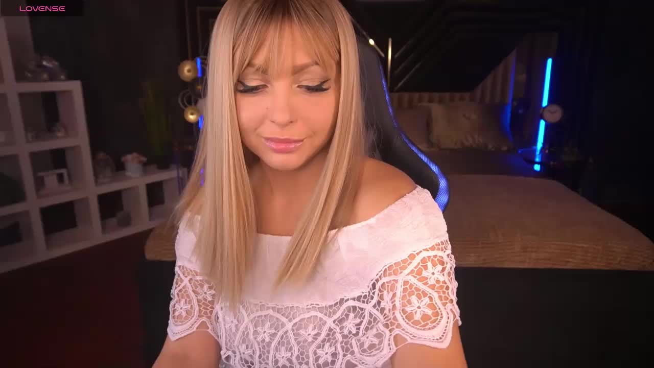 AnitaLevanta Cam Show Recorded 2025-02-06