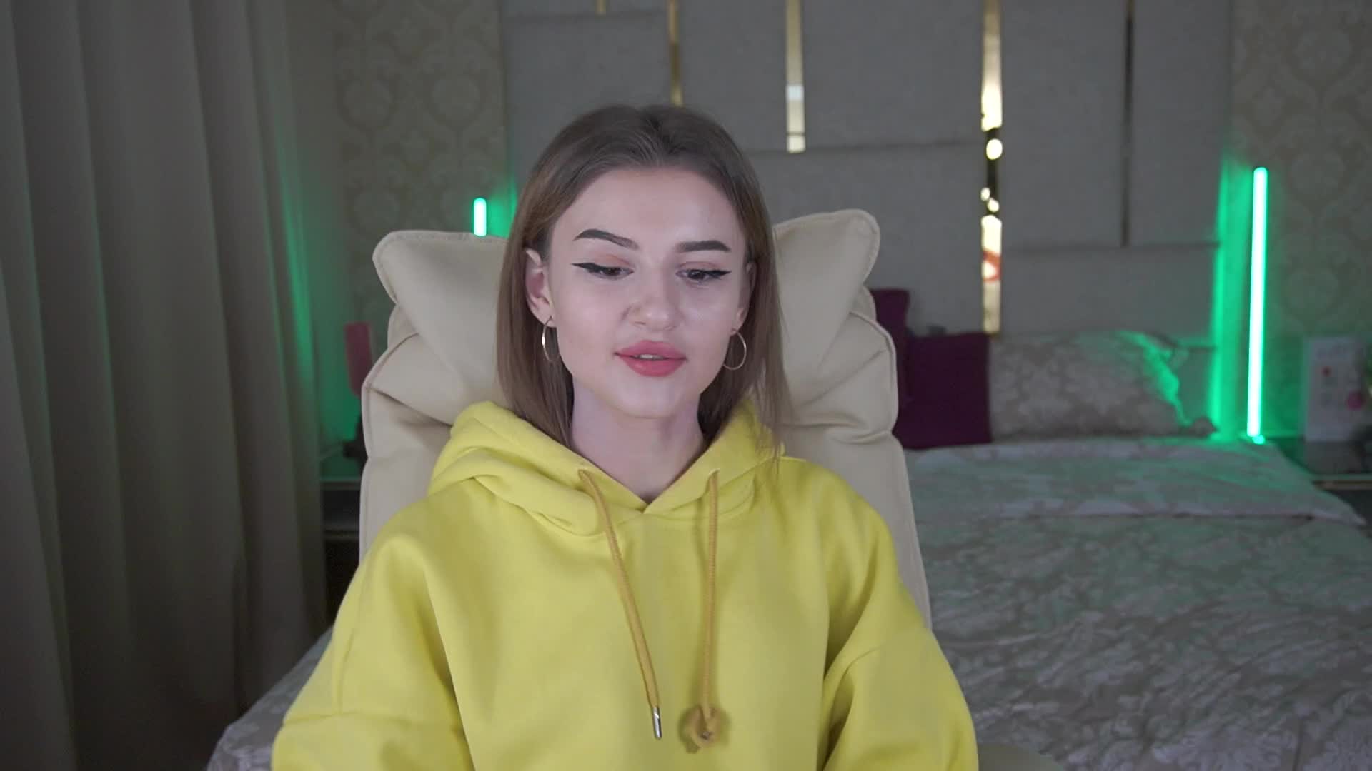 LilyaLya Cam Show Recorded 2025-02-06