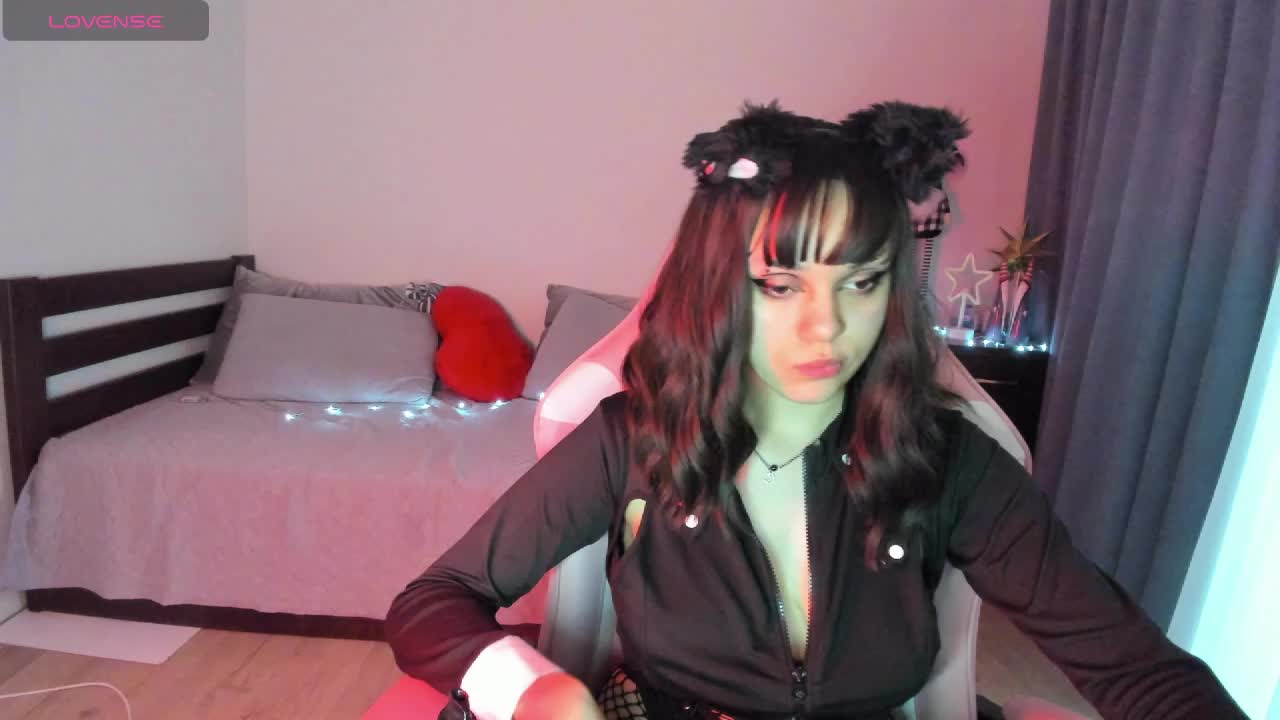 EricaHoffman2 Cam Show Recorded 2025-02-08 Mixdrop