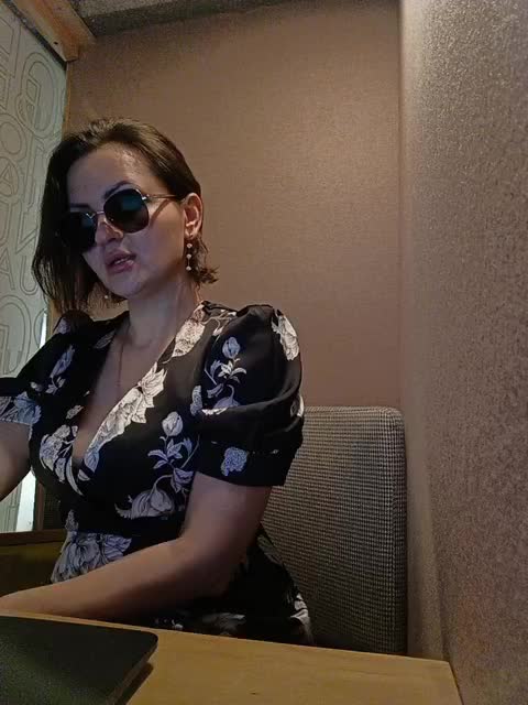 Skarlet-tory Cam Show Recorded 2025-02-08