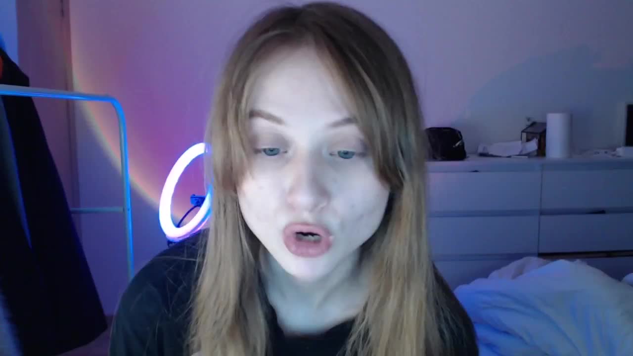 Mnepohuyy Cam Show Recorded 2025-02-09