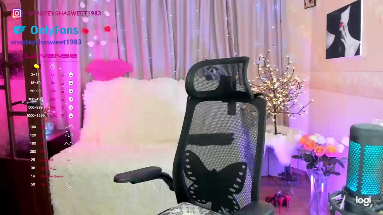 Your-amazon4rever-wild Cam Show Recorded 2025-02-10