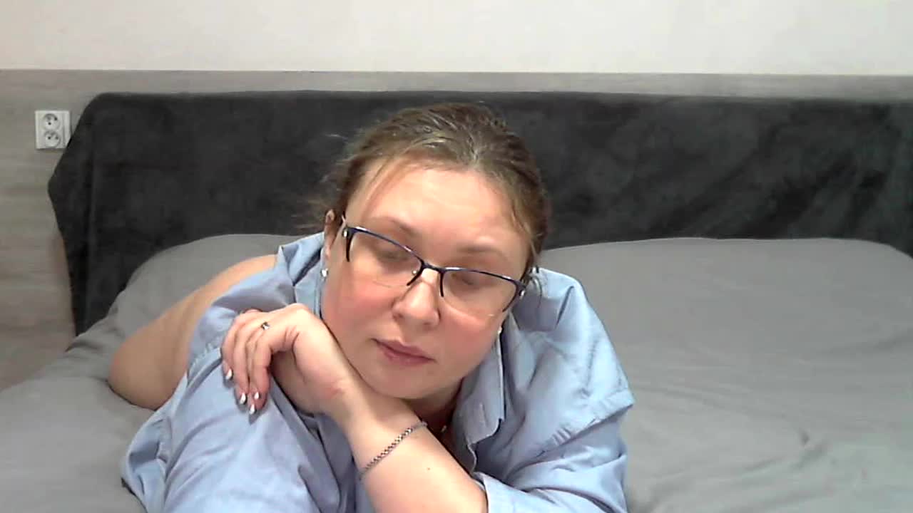 NERVOMOTINA Cam Show Recorded 2025-02-10 Mixdrop