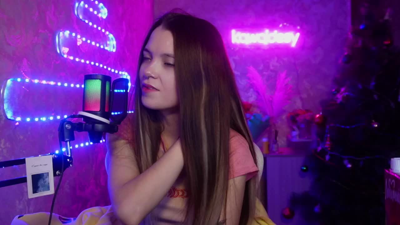 Kawaidesy Cam Show Recorded 2025-02-11